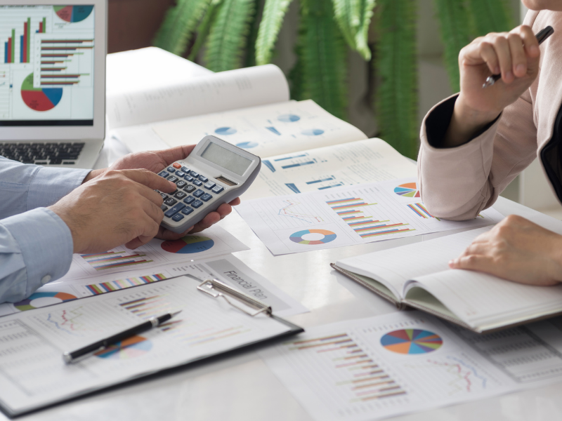 Consult Seven Contabilidade no Santo Inácio - Curitiba